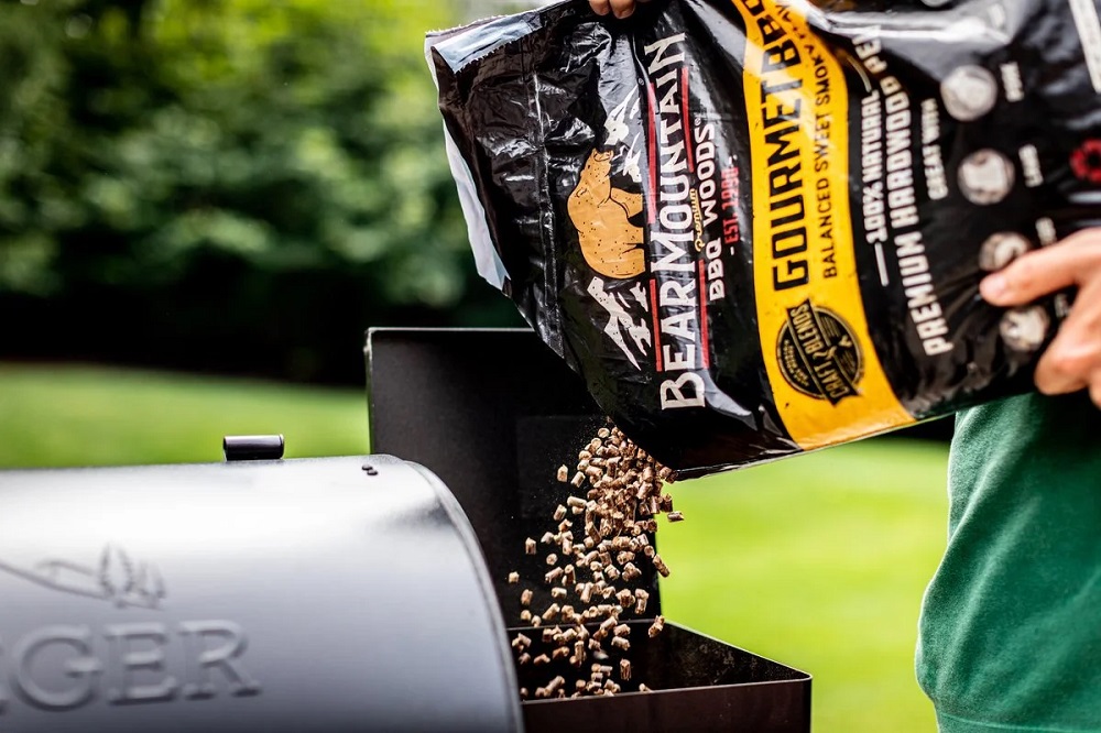 Bear Mountain Pellets vs. Traeger Pellets