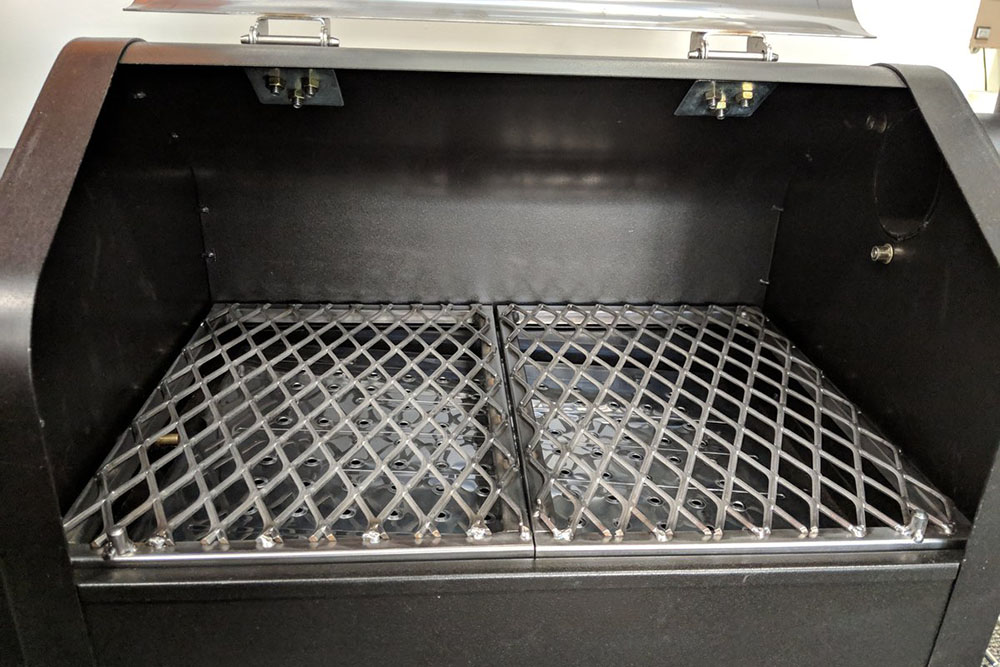 Can Galvanized Sheet Metal be Used on a Cooking Grill?