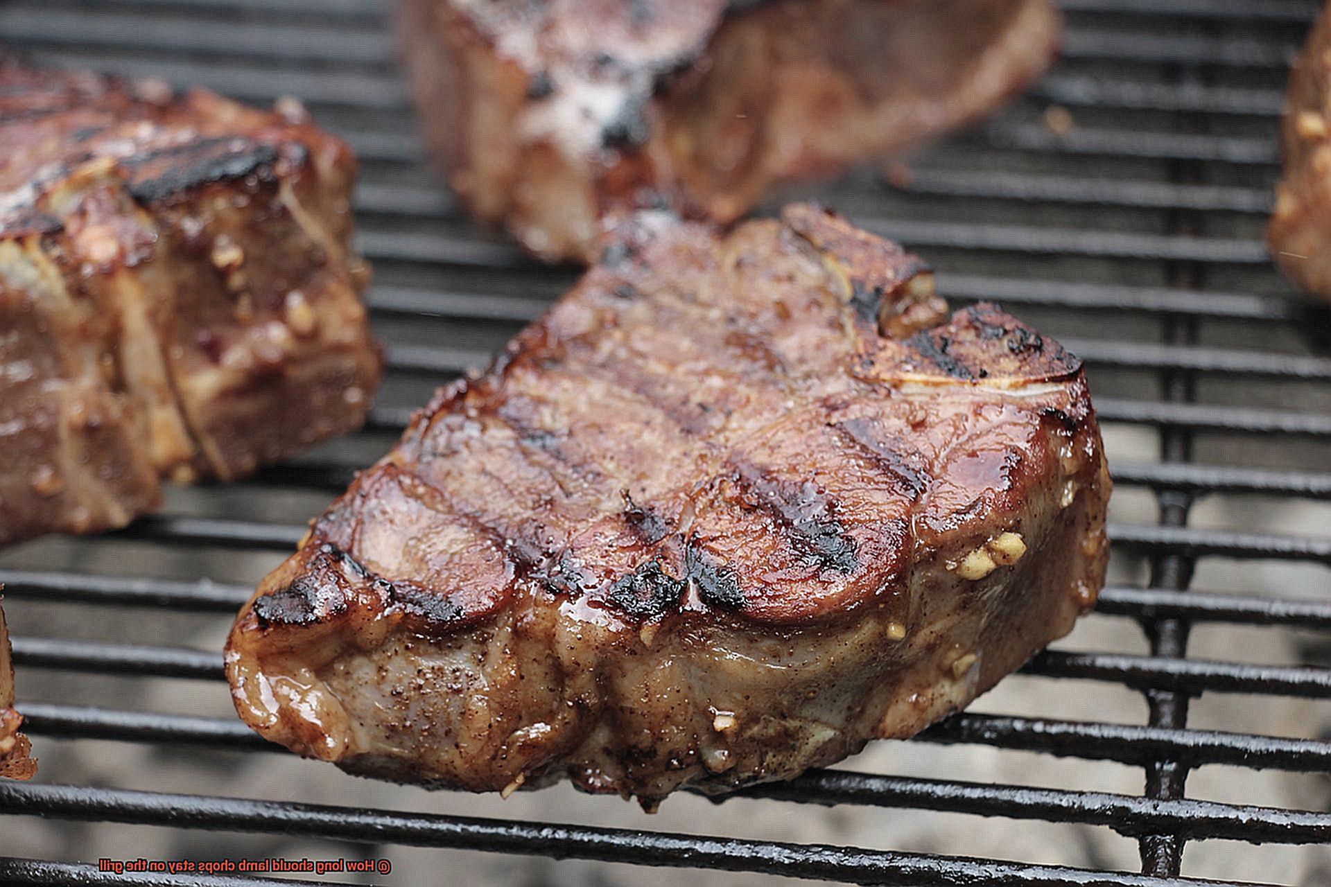 How long should lamb chops stay on the grill-2