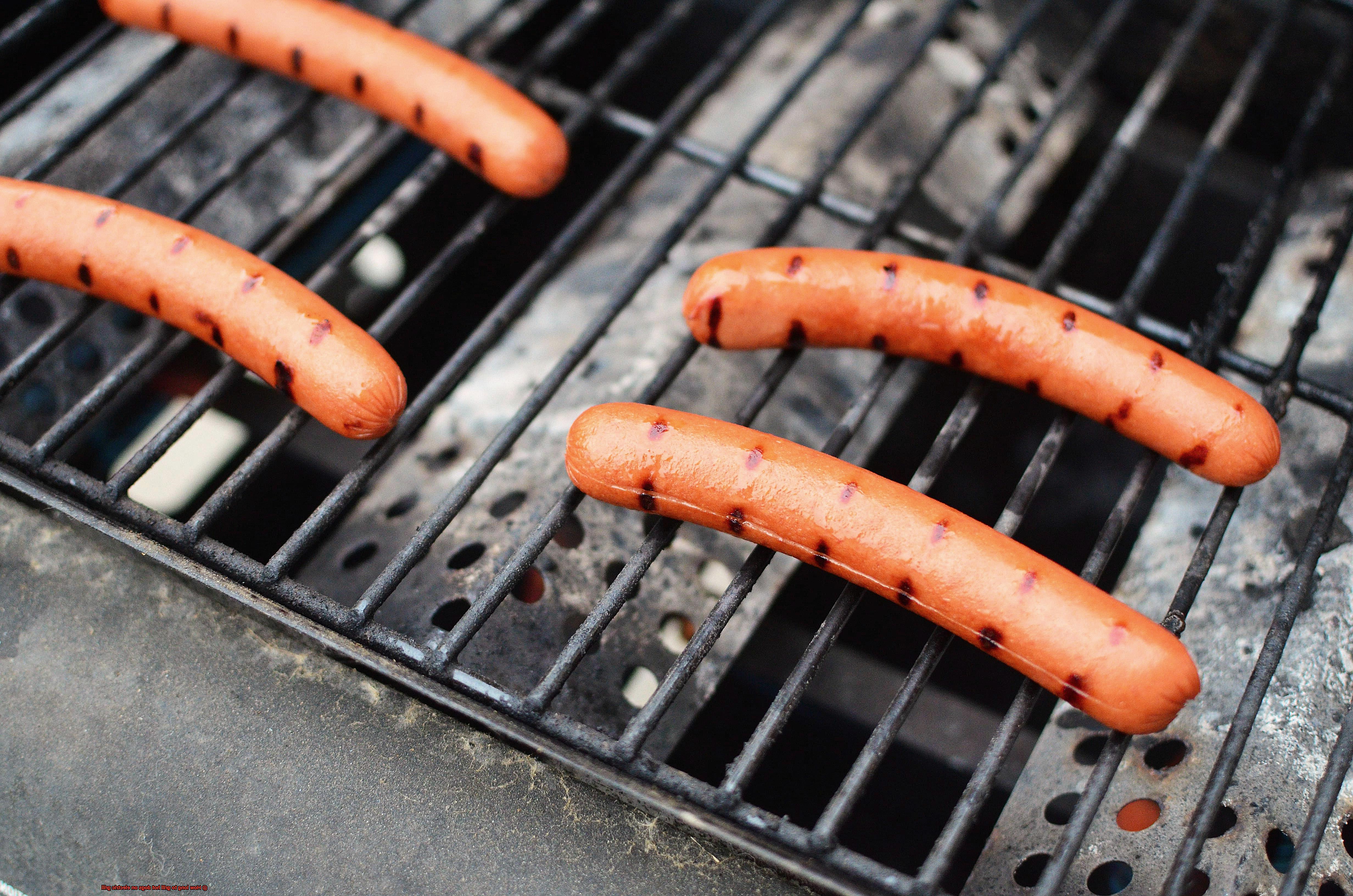 How long to grill hot dogs on electric grill-4