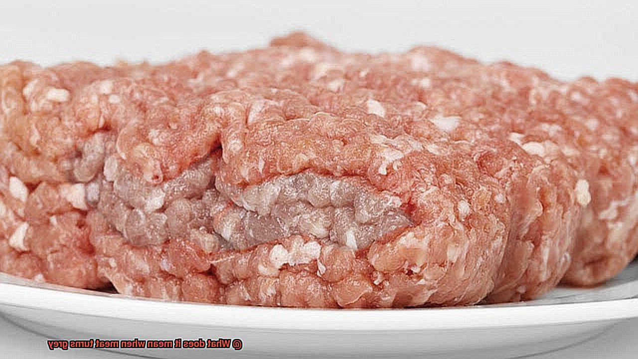 What does putting the lid on the grill do? Pastime Bar And Grill