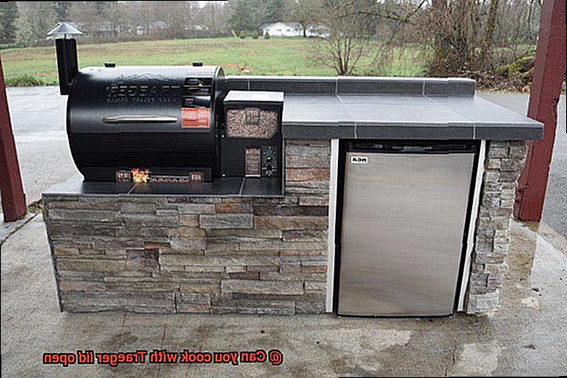 Can you cook with Traeger lid open-5