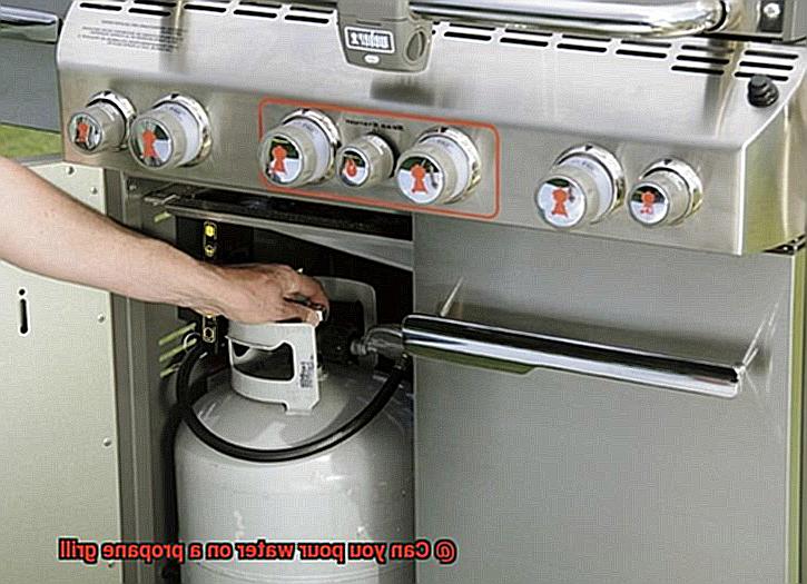 Can you pour water on a propane grill-3