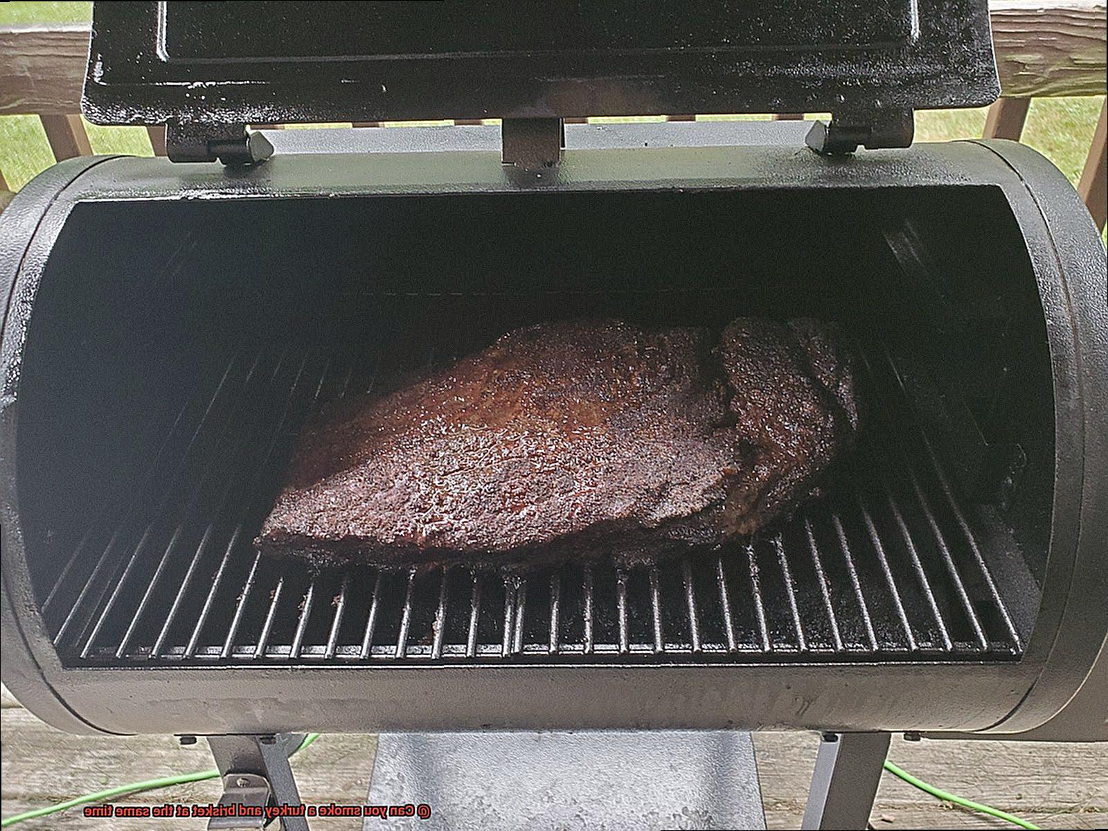 Can you smoke a turkey and brisket at the same time-3
