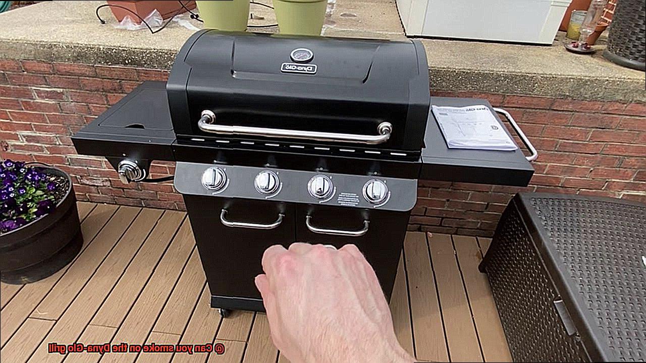 Can you smoke on the Dyna-Glo grill-2
