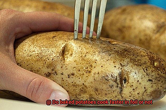 Do baked potatoes cook faster in foil or not -3