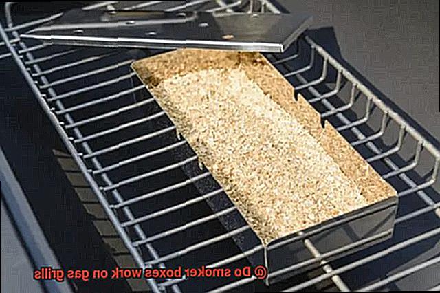 Do smoker boxes work on gas grills-3