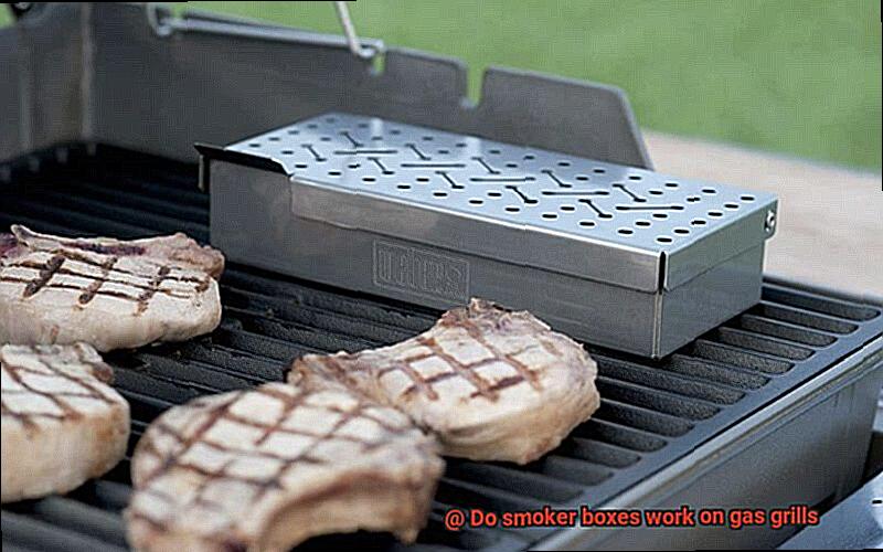 Do smoker boxes work on gas grills-4