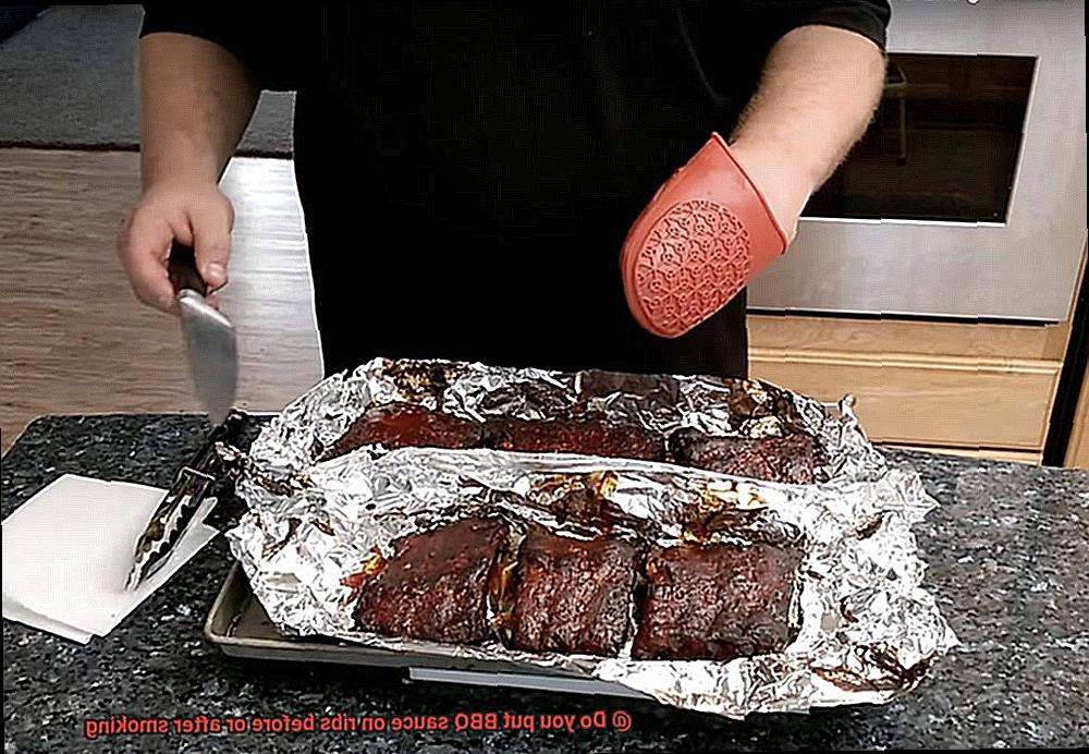 Do you put BBQ sauce on ribs before or after smoking-6